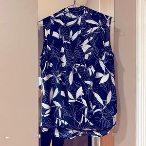 Banana Republic Floral Sleeveless Blouse XS